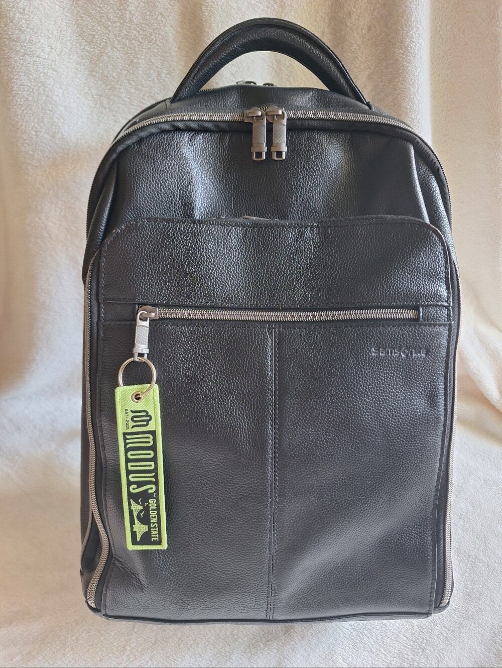 Samsonite Classic Black Leather Laptop Backpack Slim Business Tech Travel Bag